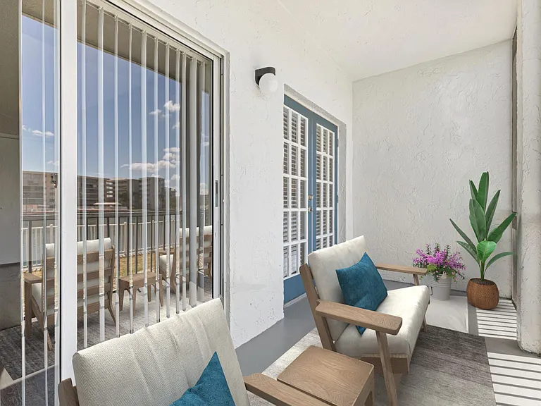 Town Aventura — Photo 20