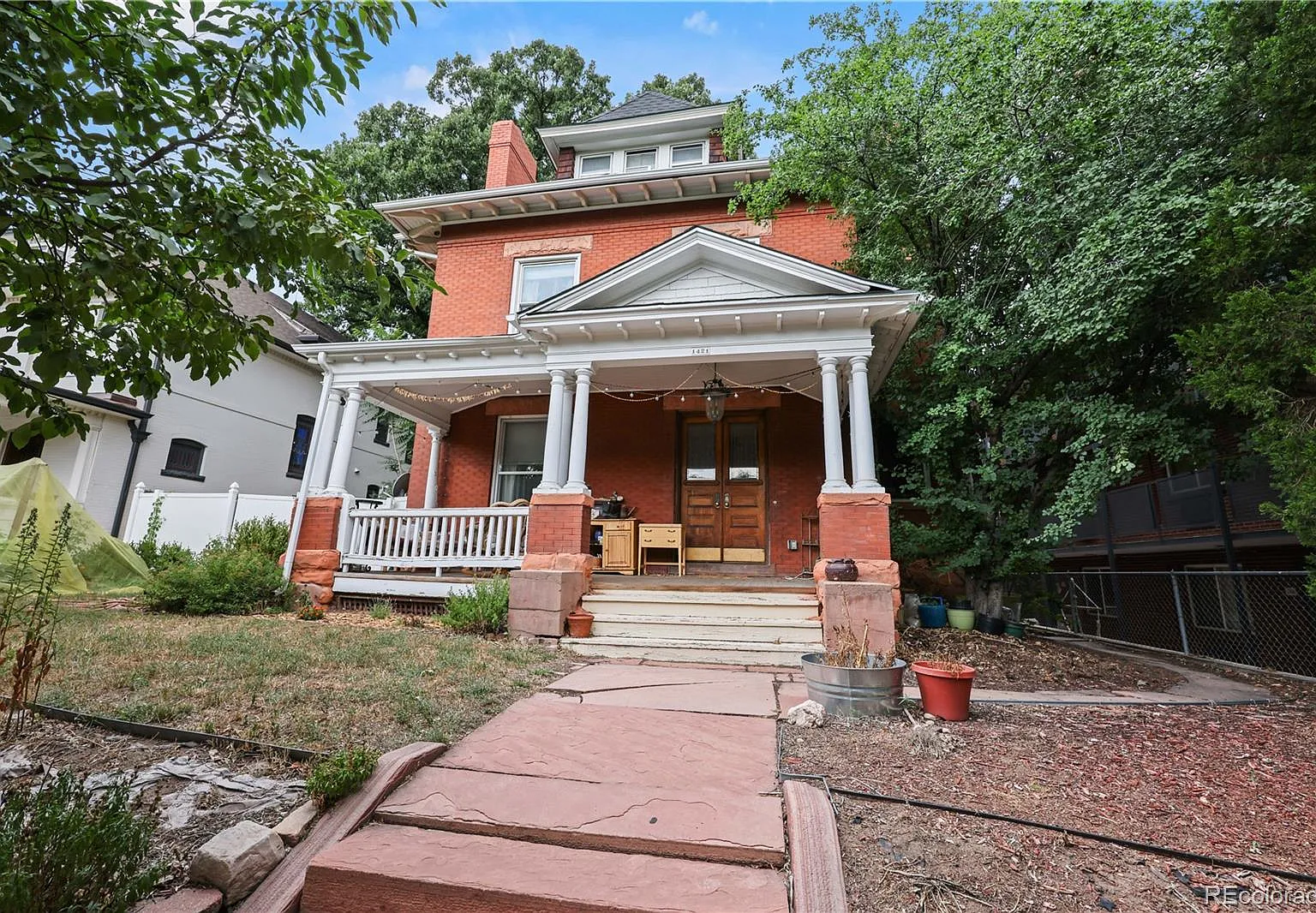 1 bed, 1100 sqft, $1,250 — Photo 1