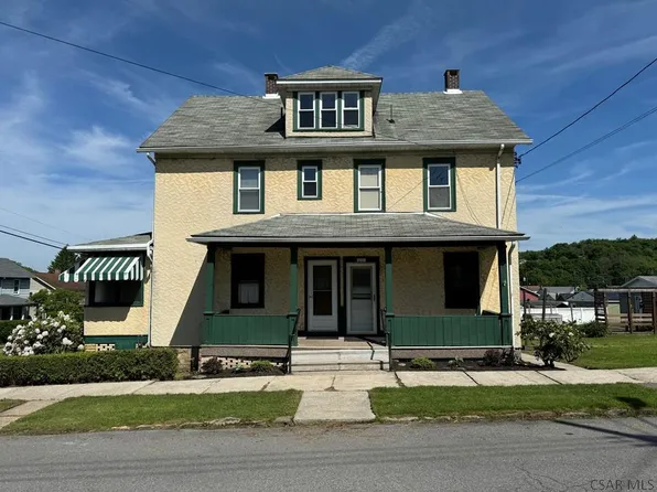 1915 Somerset Ave, Windber, PA 15963