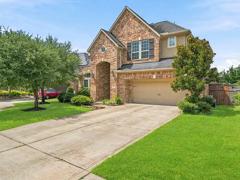 28211 Hidden Brook Ln — Photo 3