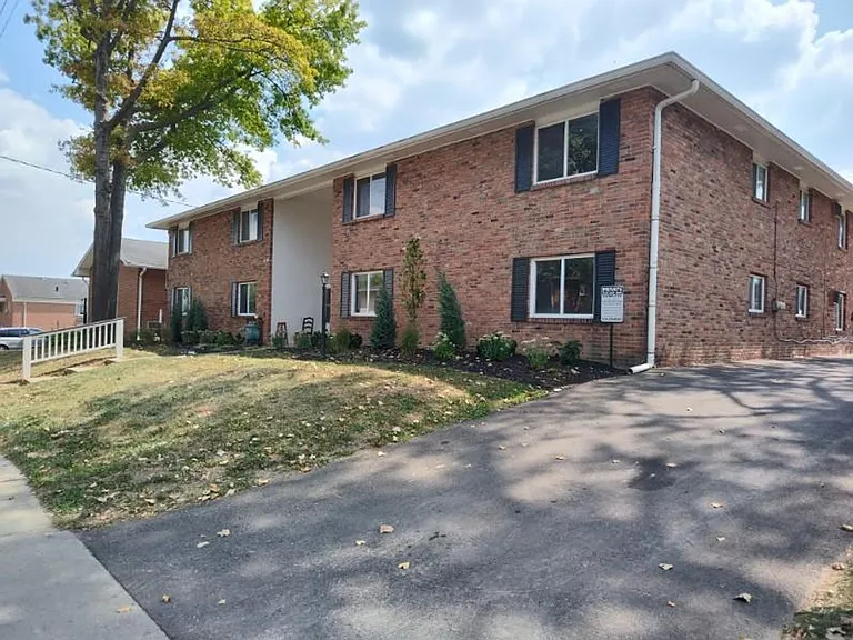 639 Riverview Dr #9 — Photo 21