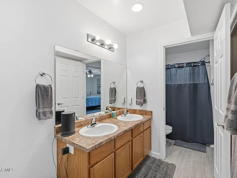 2929 N 39th St #6 — Photo 20
