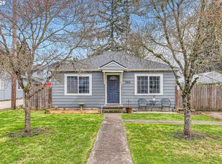 246 NE 192nd Ave, Portland, OR 97230