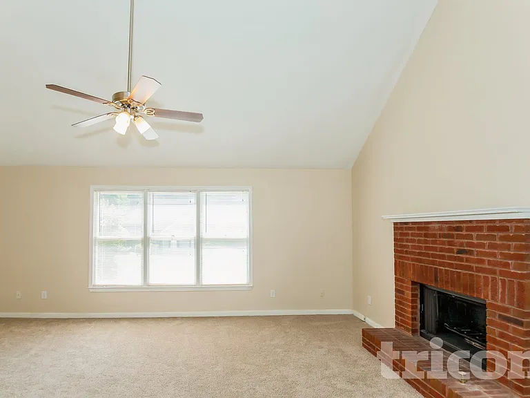 1320 Timber Walk Dr — Photo 6