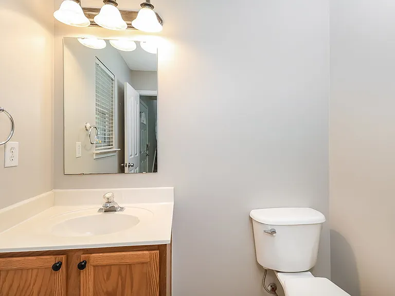 15239 Pangborn Pl — Photo 15