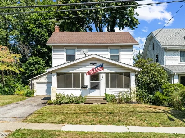 417 Birchwood Ave, Akron, OH 44310