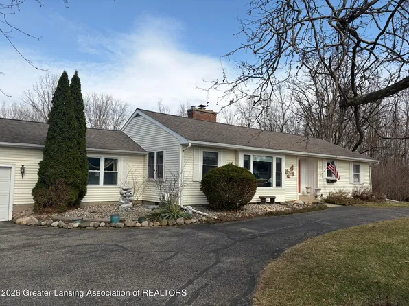 4942 Holt Rd, Holt, MI 48842