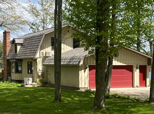 3430 W River Dr, Gladwin, MI 48624