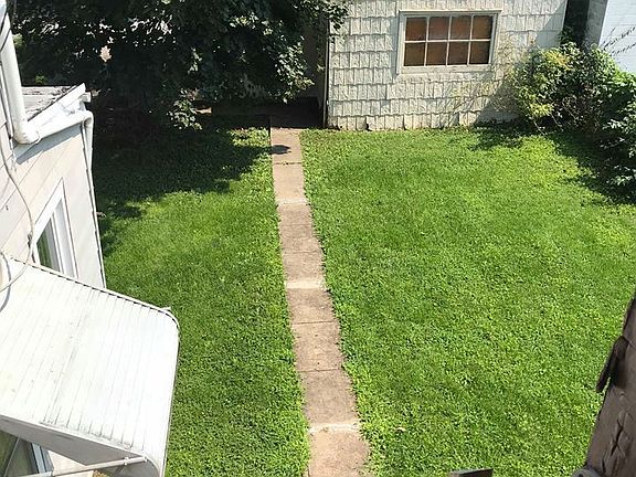 3rd image of 120 Randolph Ave #2