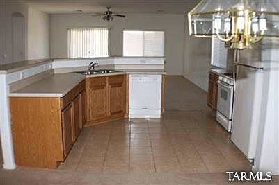 3rd image of 10640 S Lucius Dr