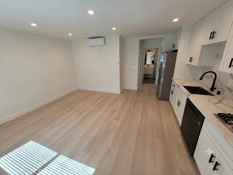 8321 Quartz Ave #1/4 — Photo 3