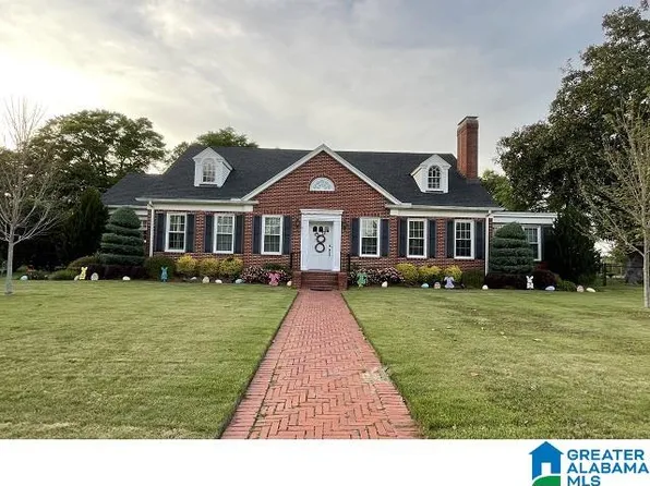 400 3rd Ave N, Clanton, AL 35045