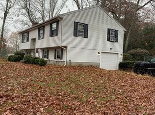 540 S Main St, Bellingham, MA 02019