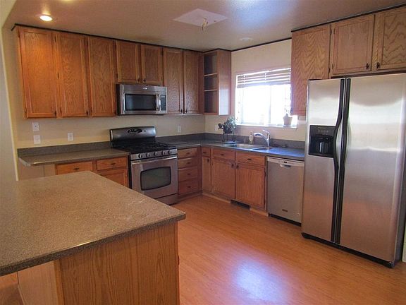 3rd image of 54 Sunnygrove Ct