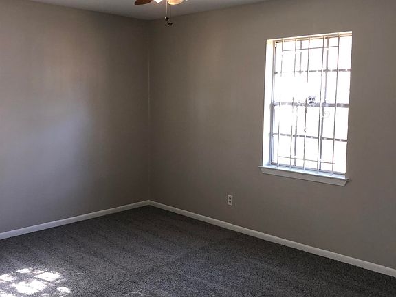5th image of 5810 Clarewood Dr