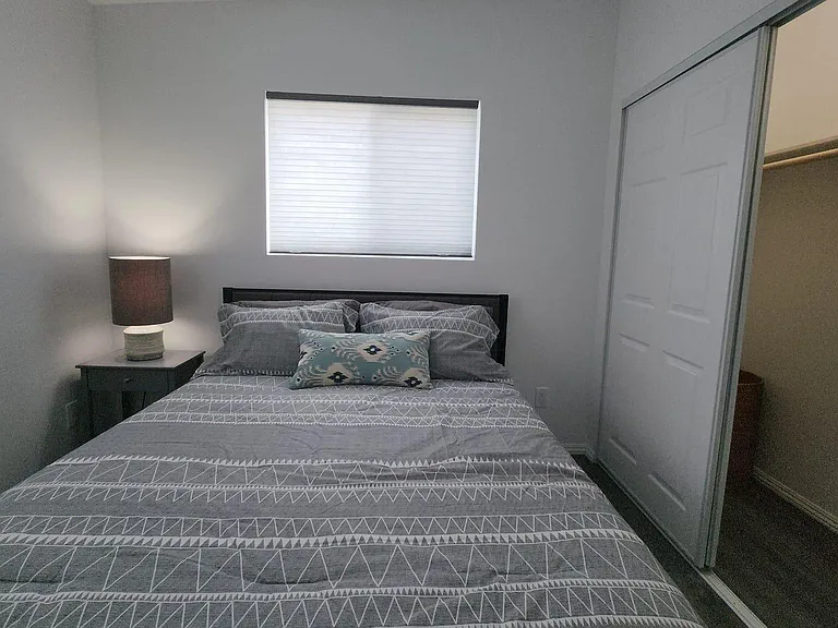 2912 1/2 Lincoln Park Ave #2912-1/2 — Photo 13