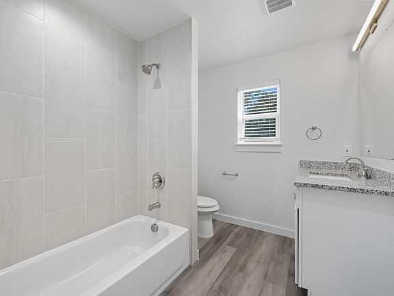 4th image of 422 N Elliott St