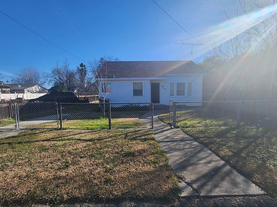 1st image of 1151 3rd St