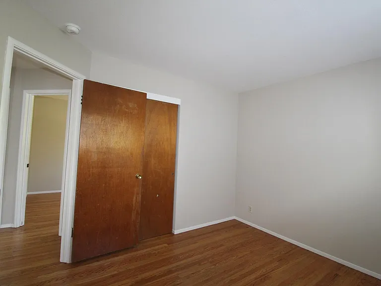 828 Taylor Ave #C — Photo 5