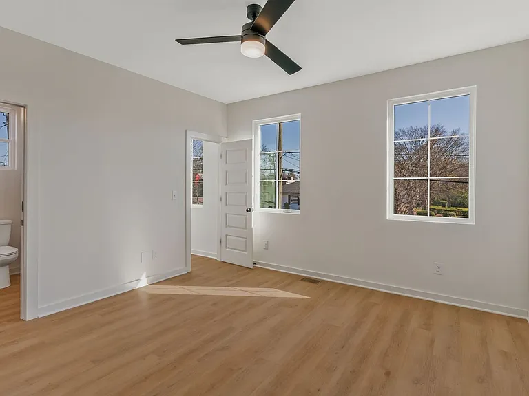 310 Cedar St — Photo 21