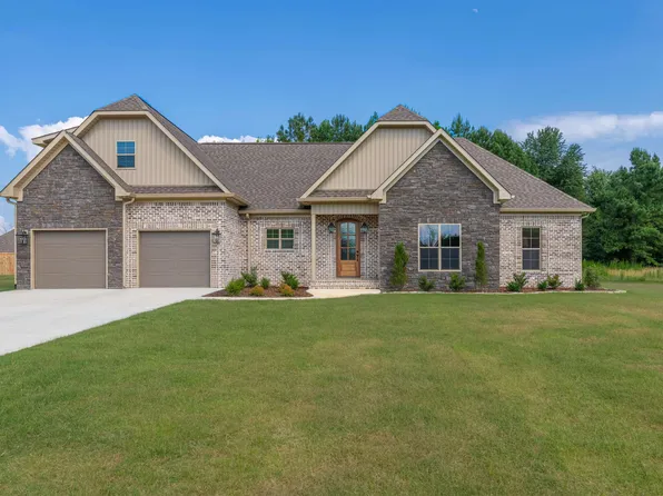 302 Kellylyn Lndg, Florence, AL 35634