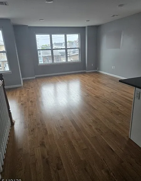 266 2nd Ave #2 — Photo 3