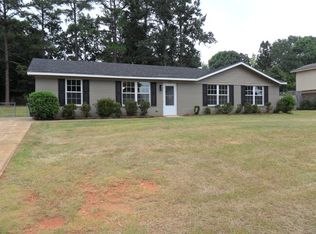 1607 Alpha St, Opelika, AL 36801