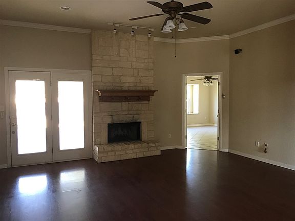 4th image of 509 Sapphire Blvd