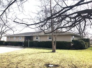 607 N Main St, Gilman, IL 60938