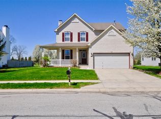 978 Weeping Way Ln, Avon, IN 46123