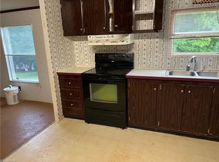 5920 Graham Farm Rd, Winston Salem, NC 27105