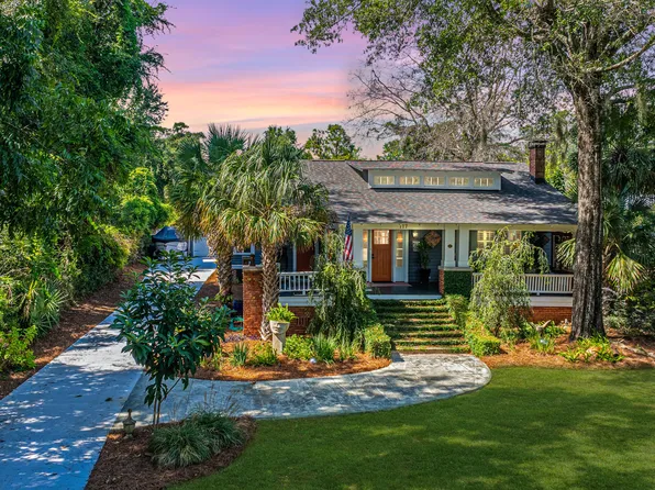 117 Fishburne St, Walterboro, SC 29488