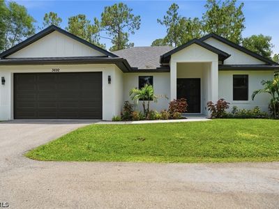 3692 8th Ave SE, Naples, FL, 34117