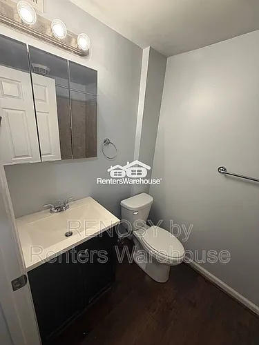 907 Woodbridge Ct #A Photo 1