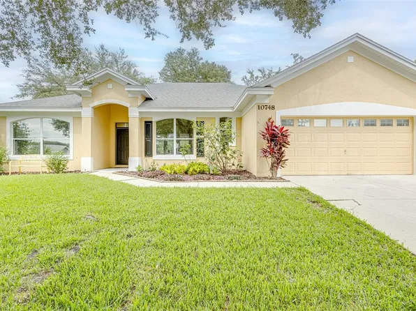 10748 VERSAILLES BOULEVARD, CLERMONT, FL 34711