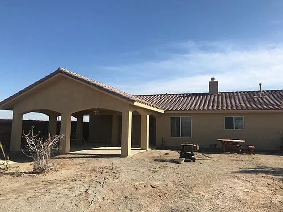 2nd image of 2539 S Marina Dr