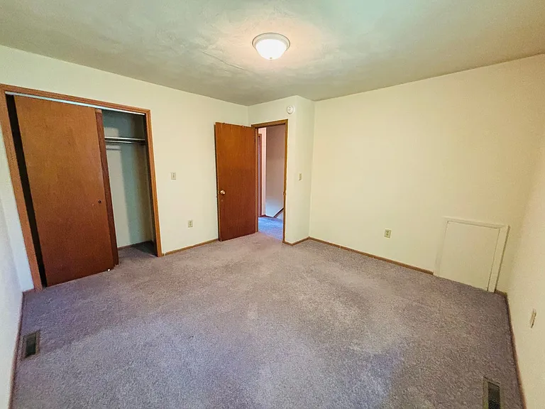 353 New Kent Rd — Photo 15