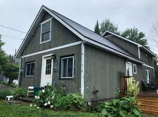 27 Henry St, Huntsville, ON P1H 1V5