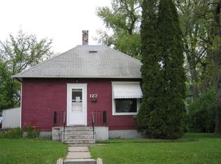 127 State St, Crookston, MN 56716
