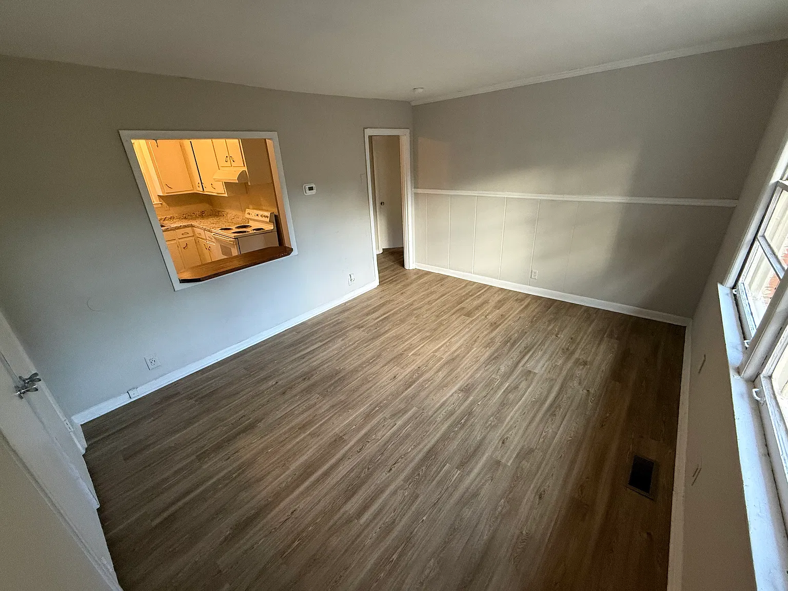 4 bed, 1600 sqft, $1,995 — Photo 3