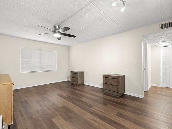 5th image of 3206 W Azeele St APT 128