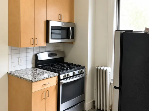 31-22 43rd Street image 1 of 8
