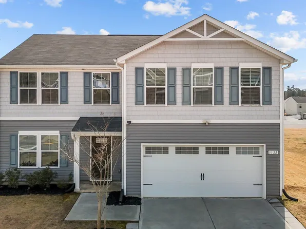 1122 Briar Rose Ln, Durham, NC 27704