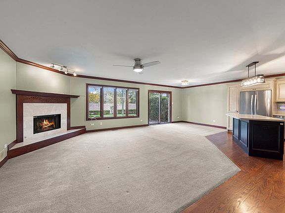 4th image of 2181 Wellington Ct