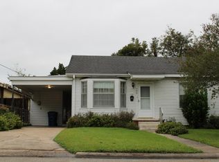 328 W North St, Opelousas, LA 70570