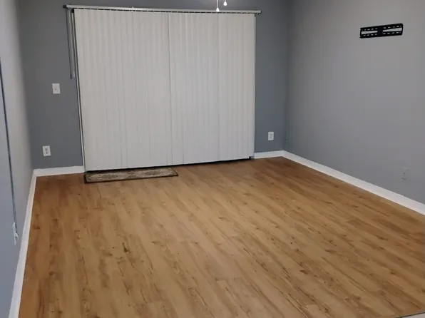 7346 El Barco Rd APT 4, Jacksonville, FL 32216