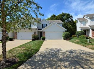 468 Flowering Magnolia Dr, O'Fallon, MO 63366
