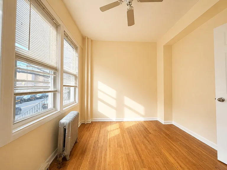 188 Bergen Ave #2 — Photo 5