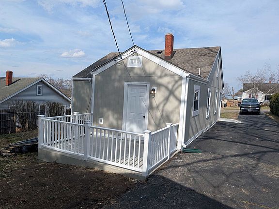 4th image of 308 Galway Ave