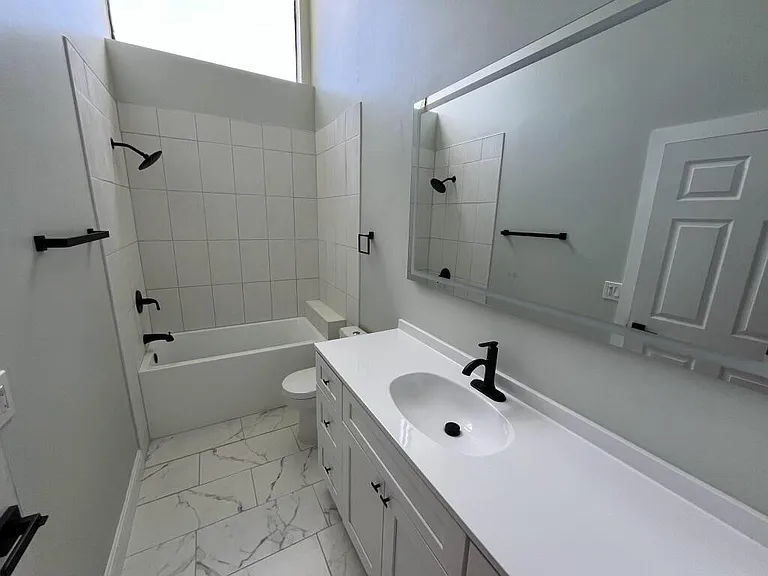 4397 Woodstock Dr #A — Photo 13